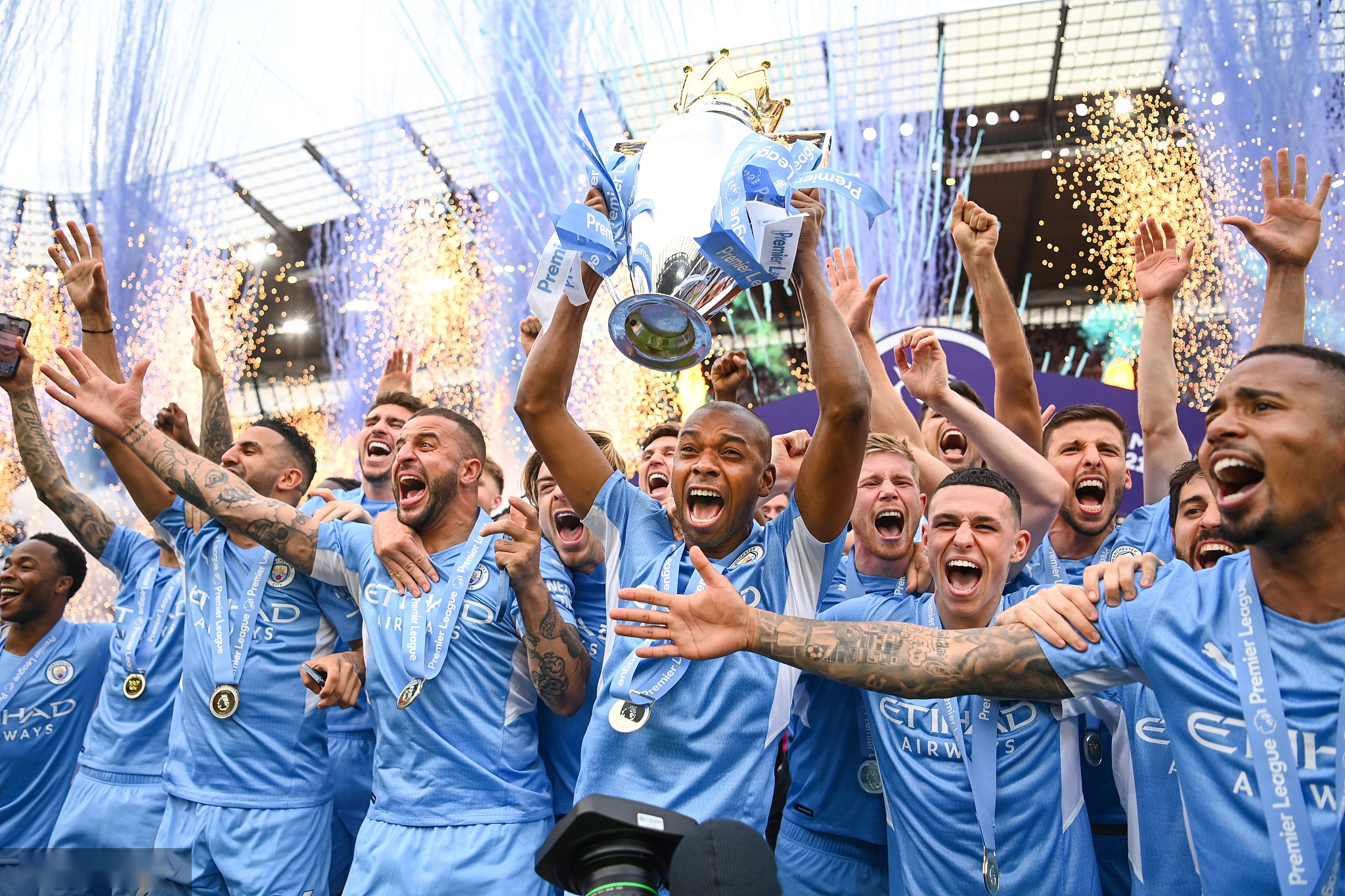 现在场上 现在场上